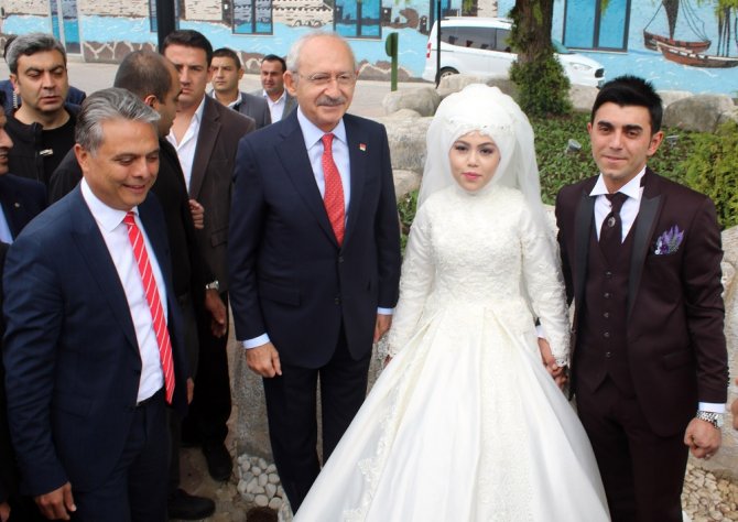 Kılıçdaroğlu, Turizmcilerle Görüştü
