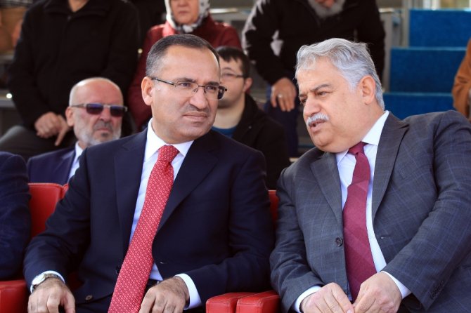 "Kimin Öğretmen Olacağına Danıştay Karar Veremez"