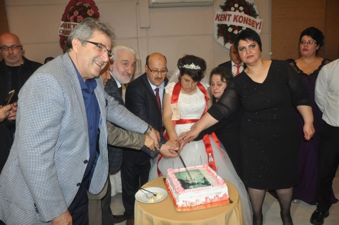 Gönüllerin Gelini Oldu