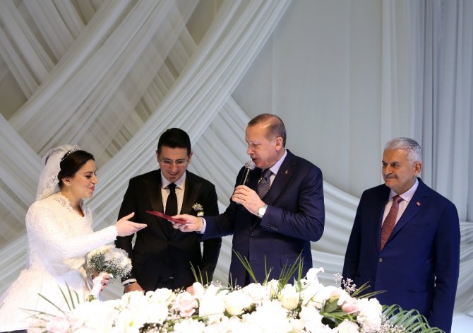 Erdoğan Ve Yıldırım Nikah Törenine Katıldı