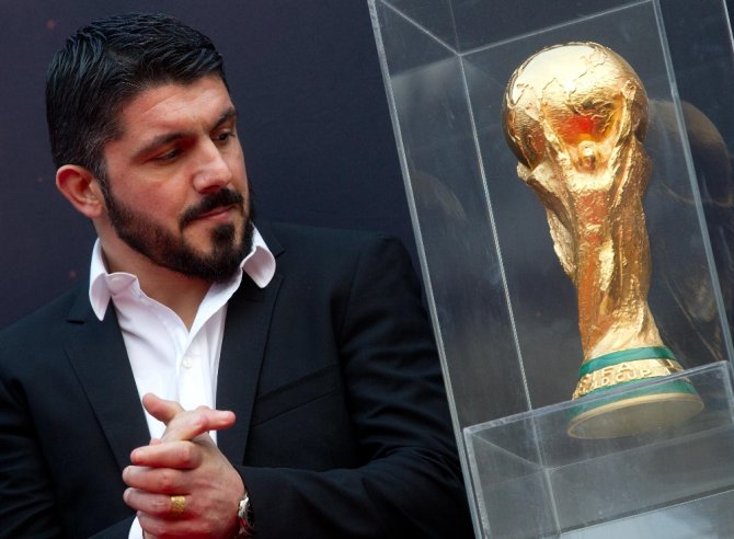 Milan’da Montella İle Yollar Ayrıldı