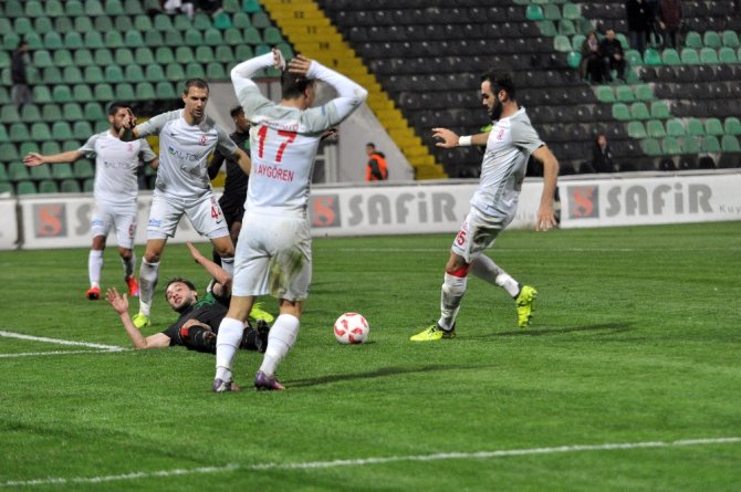 Denizlispor Evinde Yenildi