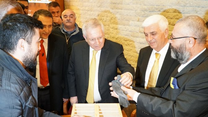 Aziz Yıldırım Güvercin Sürprizi