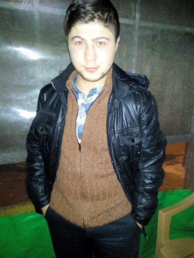 Madde Bağımlısı Gencin Cesedi Yol Kenarında Bulundu