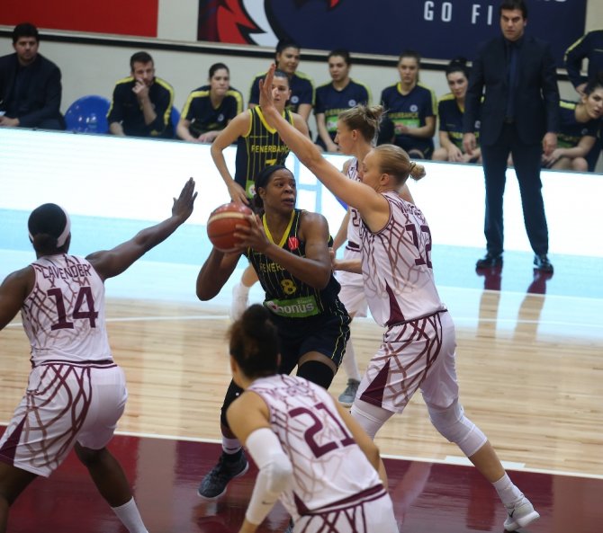 Fenerbahçe Liderliği Yakın Doğu Üniversitesi’ne Kaptırdı
