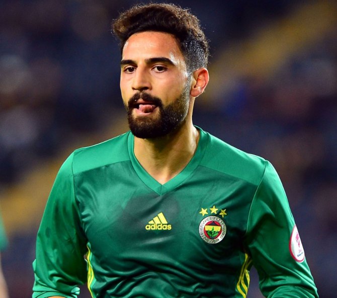 Fenerbahçe’de Mehmet Ekici Şoku
