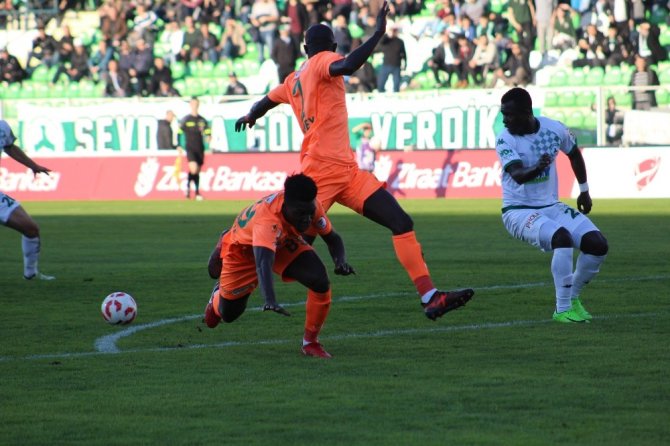 Ziraat Türkiye Kupası: A.ç. Giresunspor: 4 - A. Alanyaspor: 2