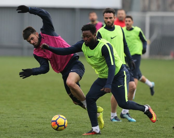 Osmanlıspor’da Başakşehir Mesaisi Sürdü
