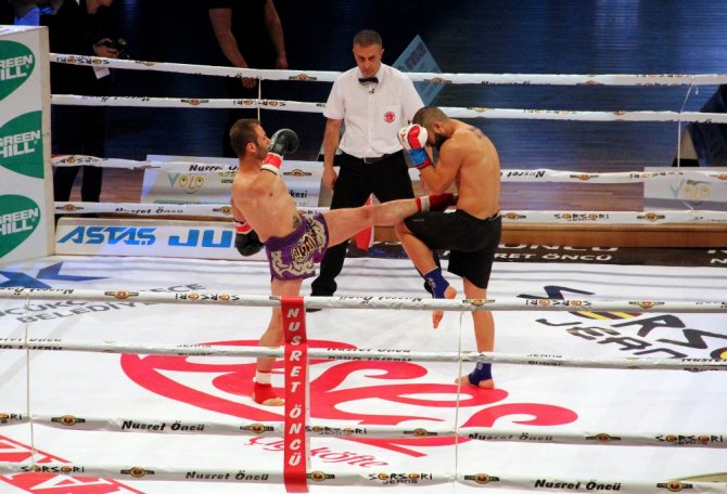 “Kick Boks Türkiye’de 3. Sırada”
