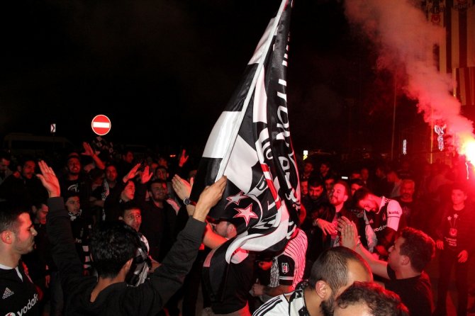 Beşiktaş’a Coşkulu Karşılama