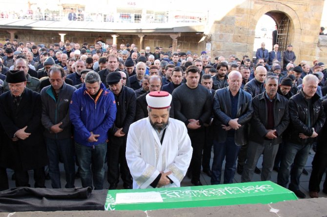 Rıza Kayaalp’in Dedesi Son Yolculuğuna Uğurlandı