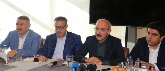 "Kılıçdaroğlu Tek Ayak Üstünde Kırk Yalanın Belini Büküyor"