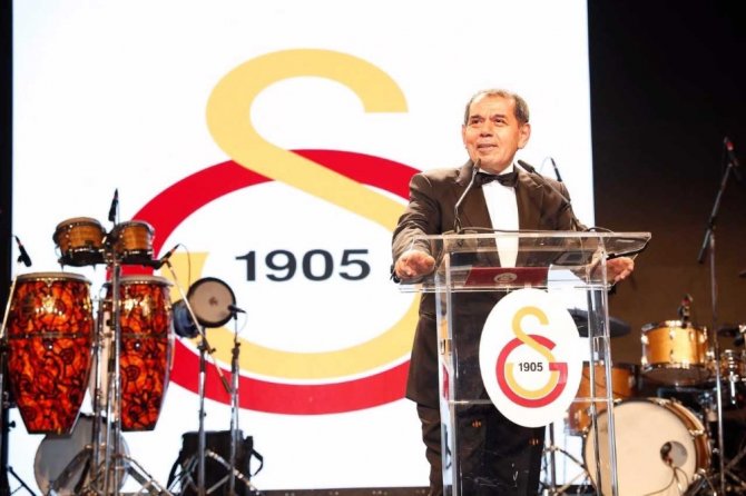 Galatasaray "Engelleri Aşıyor"
