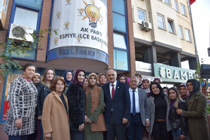 Milletvekili Öztürk Espiye Belediye Başkanı Karadere Hakkında Çıkan İstifa Haberlerini Değerlendirdi