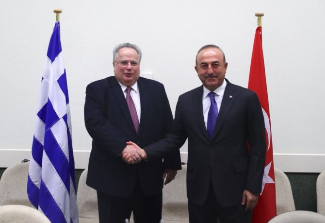 Bakan Çavuşoğlu, Yunan Mevkidaşı Kotzias İle Görüştü