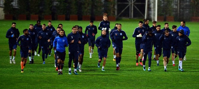 Başakşehir, Braga Maçına Hazır