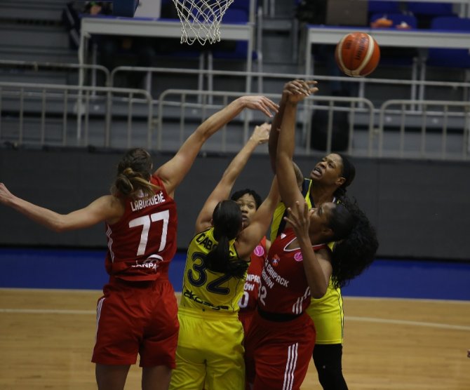 Fenerbahçe Evinde Kazandı