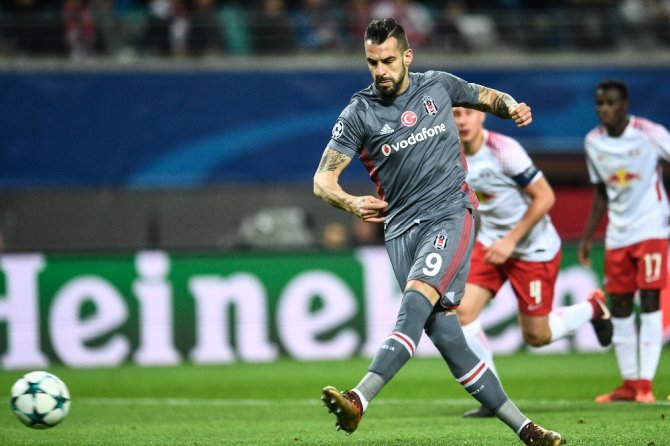 Beşiktaş İlk Yarıyı Galip Kapattı
