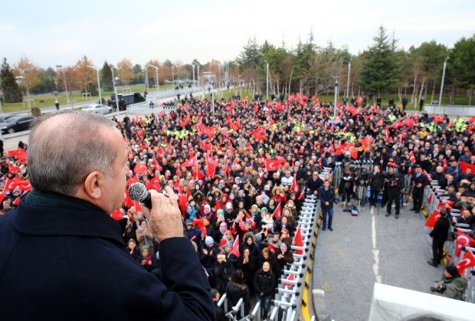 "Ey Trump, Sen Ne Yapmak İstiyorsun?"