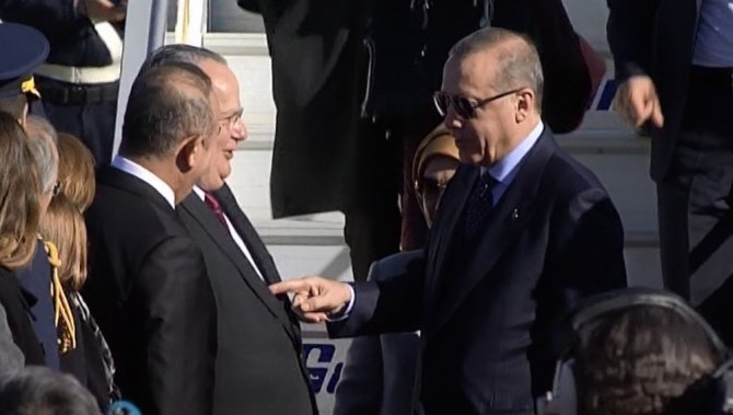 Erdoğan ’Meçhul Asker Anıtı’na Çelenk Bıraktı