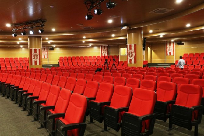 Antalyaspor Olağanüstü Genel Kurulu’nda Flaş Gelişme