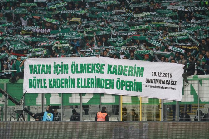 Bursa’da Tribünlerden Kudüs Tepkisi