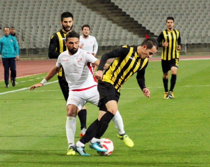 İstanbulspor 3 Puanı Tek Golle Aldı