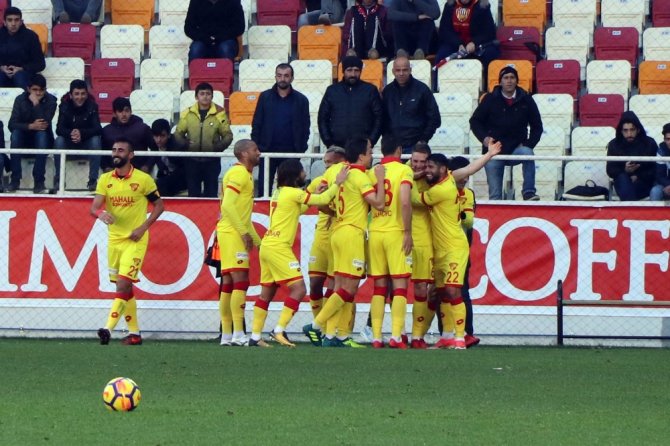 Evkur Yeni Malatyaspor: 2 - Göztepe: 3