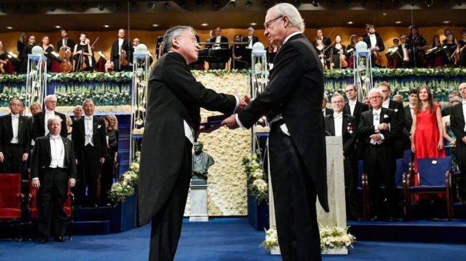 Nobel Ödülleri Sahiplerine Verildi