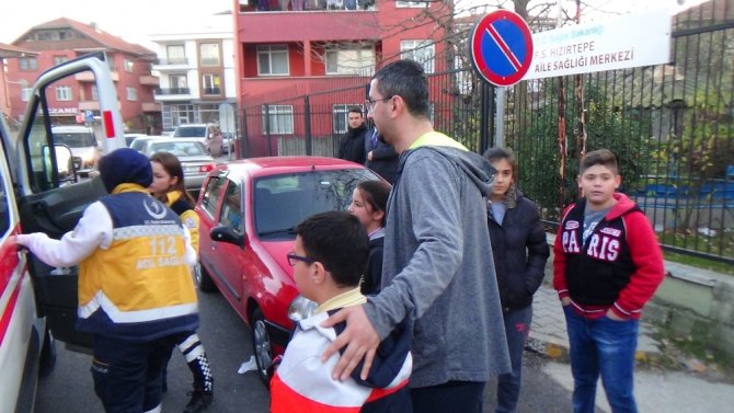 8 Öğrenci Hastanelik Oldu