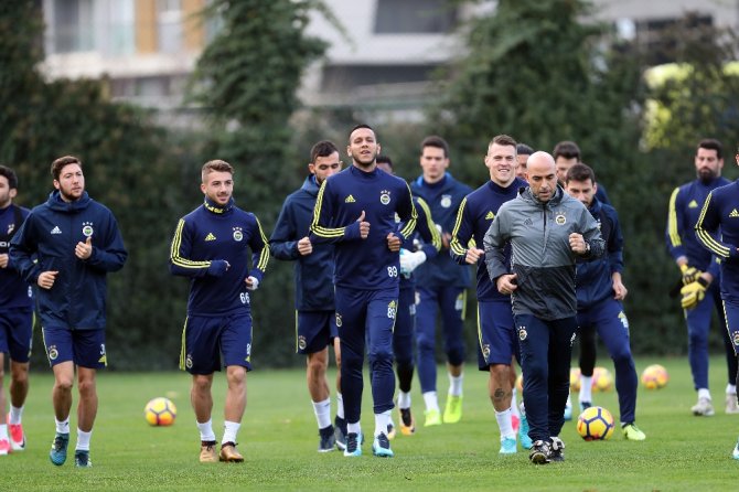 Fenerbahçe’de Karabükspor Mesaisi Başladı