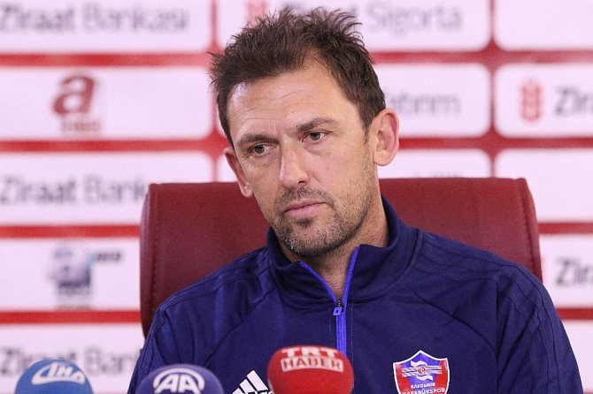 Süper Lig’e Teknik Direktör Dayanmıyor
