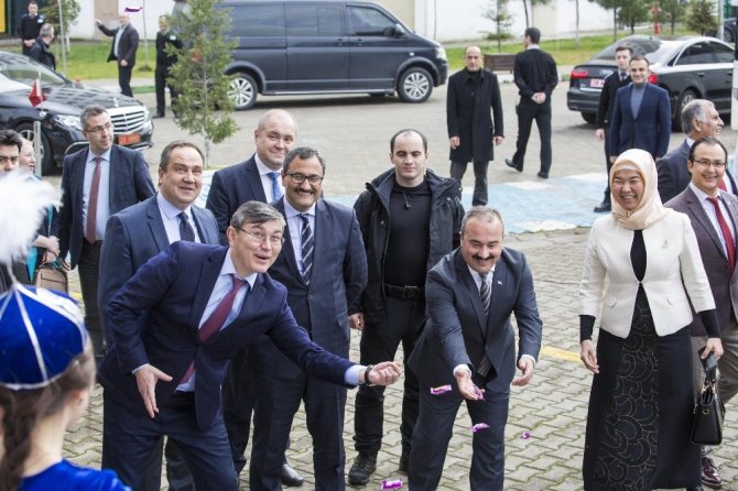 Giresun’da, Kazakistan’ın Bağımsızlığının 26. Yıldönümü Kutlandı