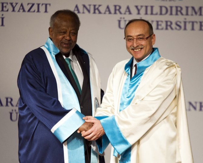 Cibuti Cumhurbaşkanı Guelleh’e Fahri Doktora Unvanı