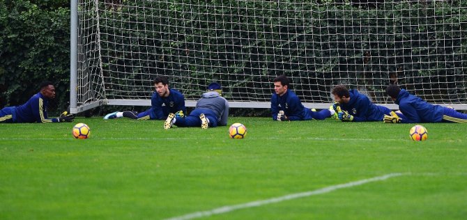 Fenerbahçe, Atiker Konyaspor Hazırlıklarına Başladı