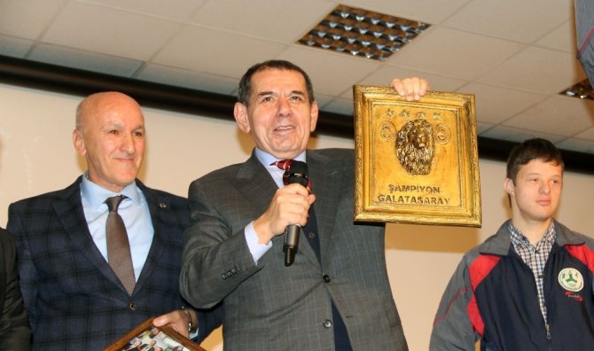 Dursun Özbek’ten Yeni Teknik Direktör Açıklaması