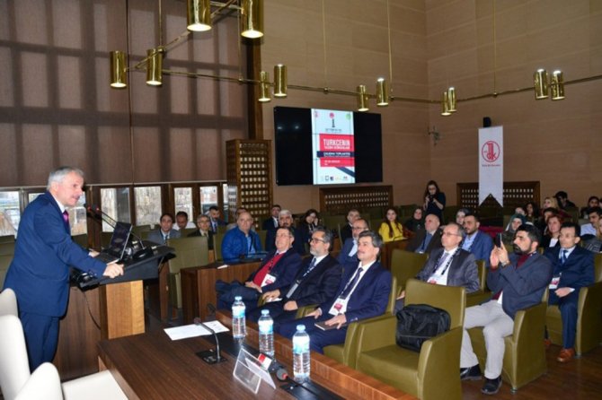 Türkçe’nin Yazım Sorunları Ele Alındı
