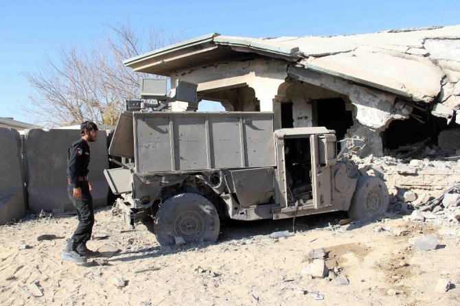 Afganistan’da İntihar Saldırısı: 6 Ölü