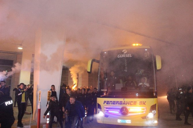 Fenerbahçe Kafilesinin Zor Anları