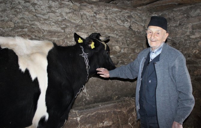 Asırlık ’Delikanlı’