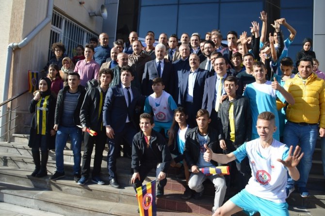 Aziz Yıldırım Konya’da Pota Açılışı Yaptı