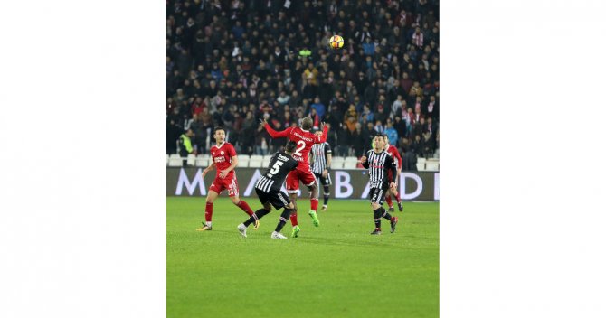 İlk Yarıda 2 Gol