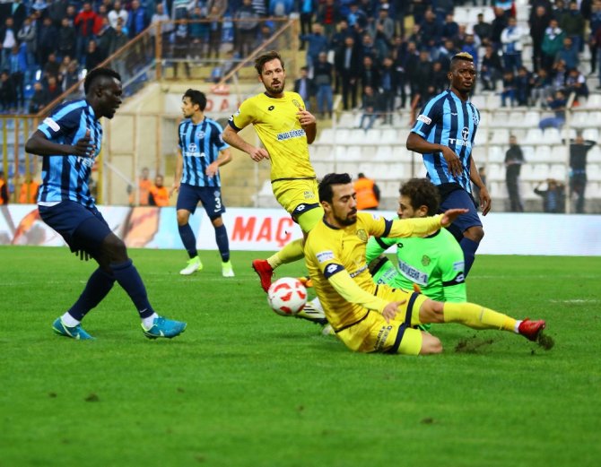 Adana Demirspor Evinde Kazandı