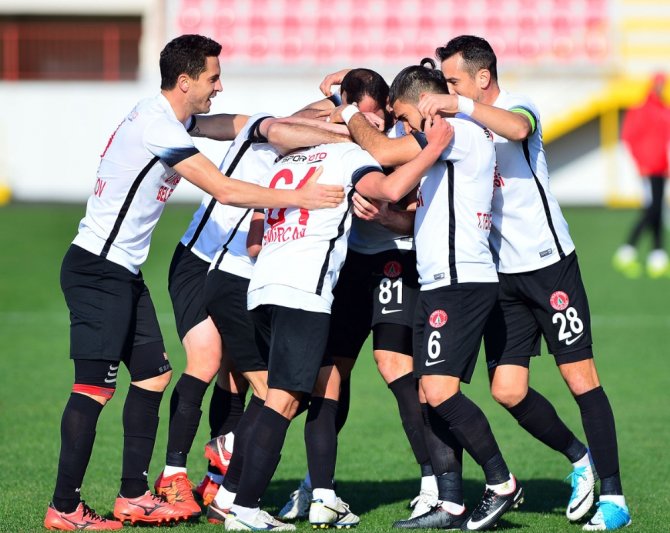 Ümraniyespor: 4 - Samsunspor: 2