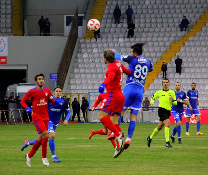 Galibiyet Golü 90. Dakikada Geldi