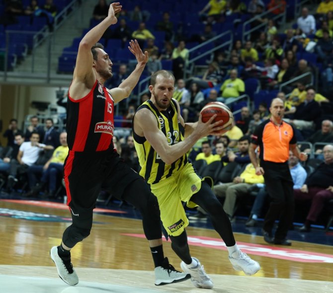 Fener Rahat Kazandı