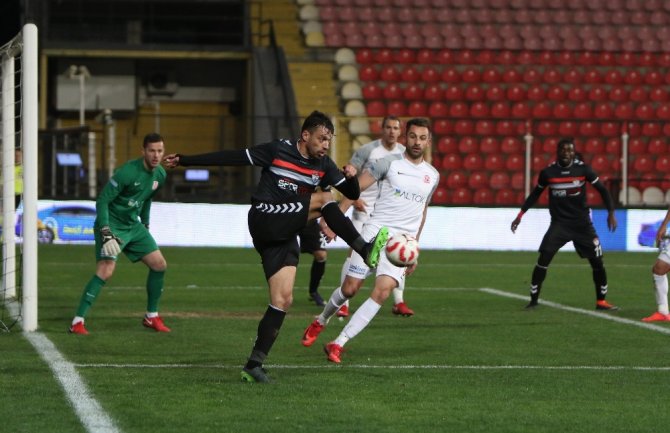 Manisaspor Evinde Kazandı