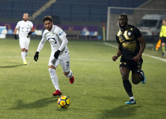 İlk Yarıda 2 Gol Çıktı