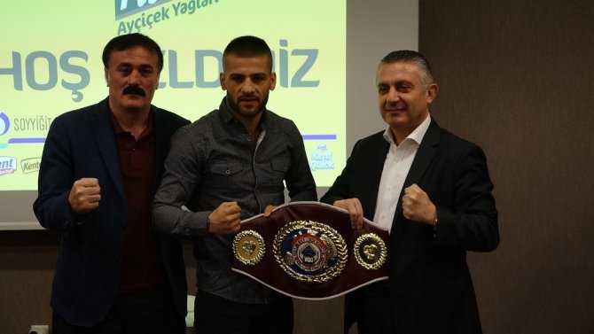 Fatih Keleş: "Hedefim 2018 Yılı Sonunda Dünya Şampiyonluk Maçına Çıkmak"
