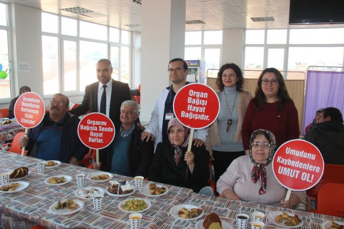 Organ Nakli Olan 21 Hasta, Doktorlarıyla Buluştu